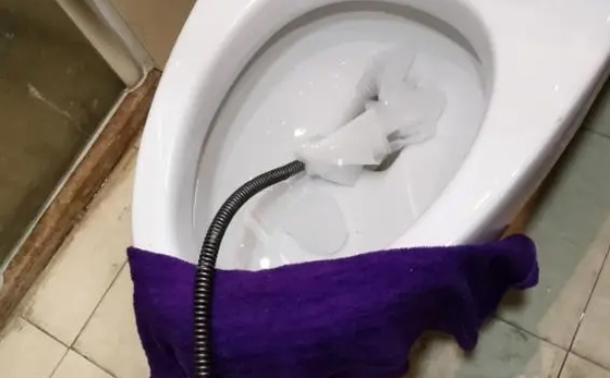 麦盖提马桶疏通